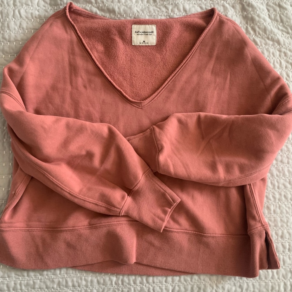 Abercrombie lounge sweatshirt 🌸